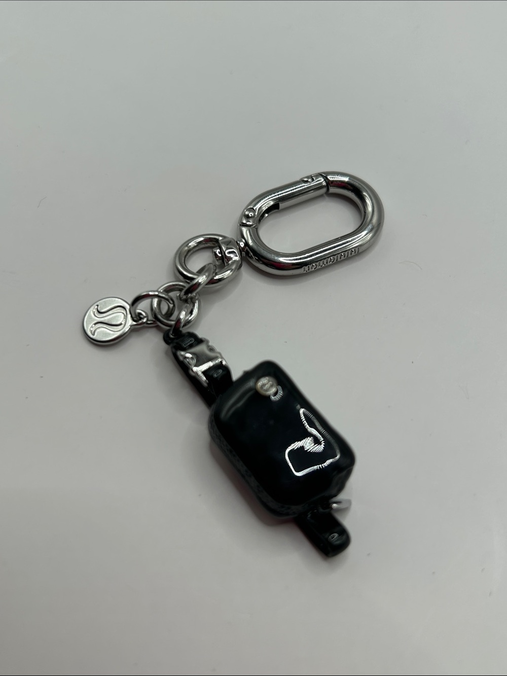 Lulú Lemon Everywhere Belt bag Key Ring/Purse Charm - Picture 4 of 5